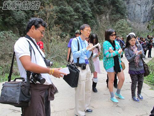 泰国20多家媒体聚焦武隆澳网官方网站 称赞天生三硚是上天赐予武隆最好的礼物