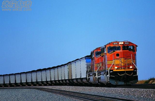 夏季澳网官方网站选择火车？这些你该懂