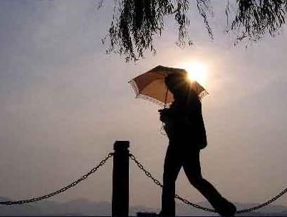 秋季澳网官方网站时如何防“秋老虎”?