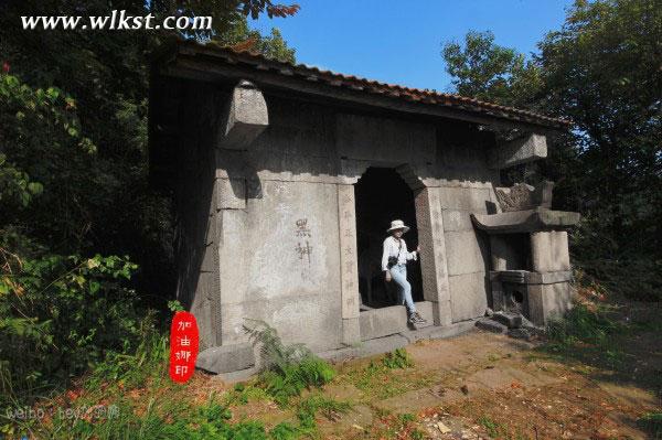武隆澳网官方网站首席探索官下地狱闯石寺寻宝藏——大石箐石林寺