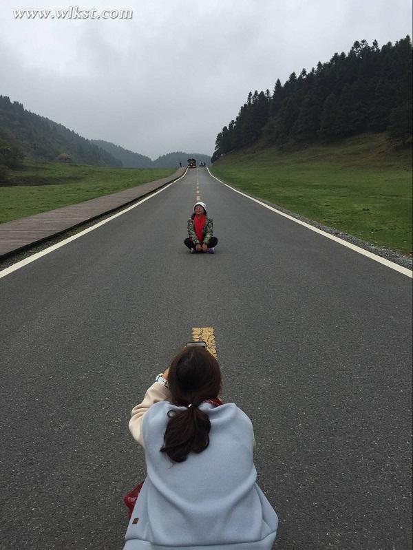 仙女山最美公路美翻澳网官方网站大咖 高颜值受追捧