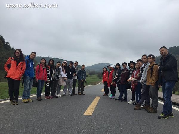 仙女山最美公路美翻澳网官方网站大咖 高颜值受追捧