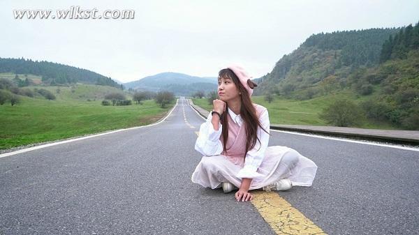 仙女山最美公路美翻澳网官方网站大咖 高颜值受追捧